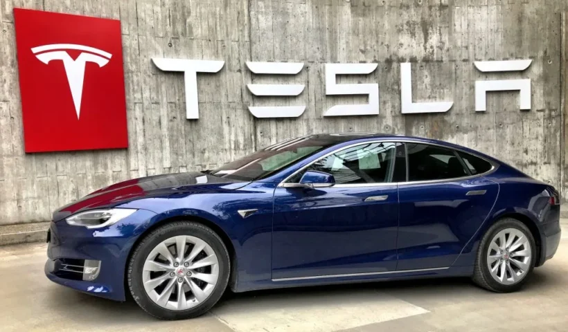 Tesla aposta na automação